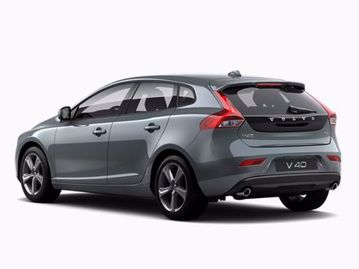 volvo v40-20-t4-kinectic-2018 traseira