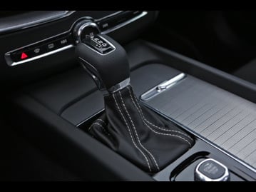 volvo xc60-20-t5-rdesing-4wd-2018 cambio